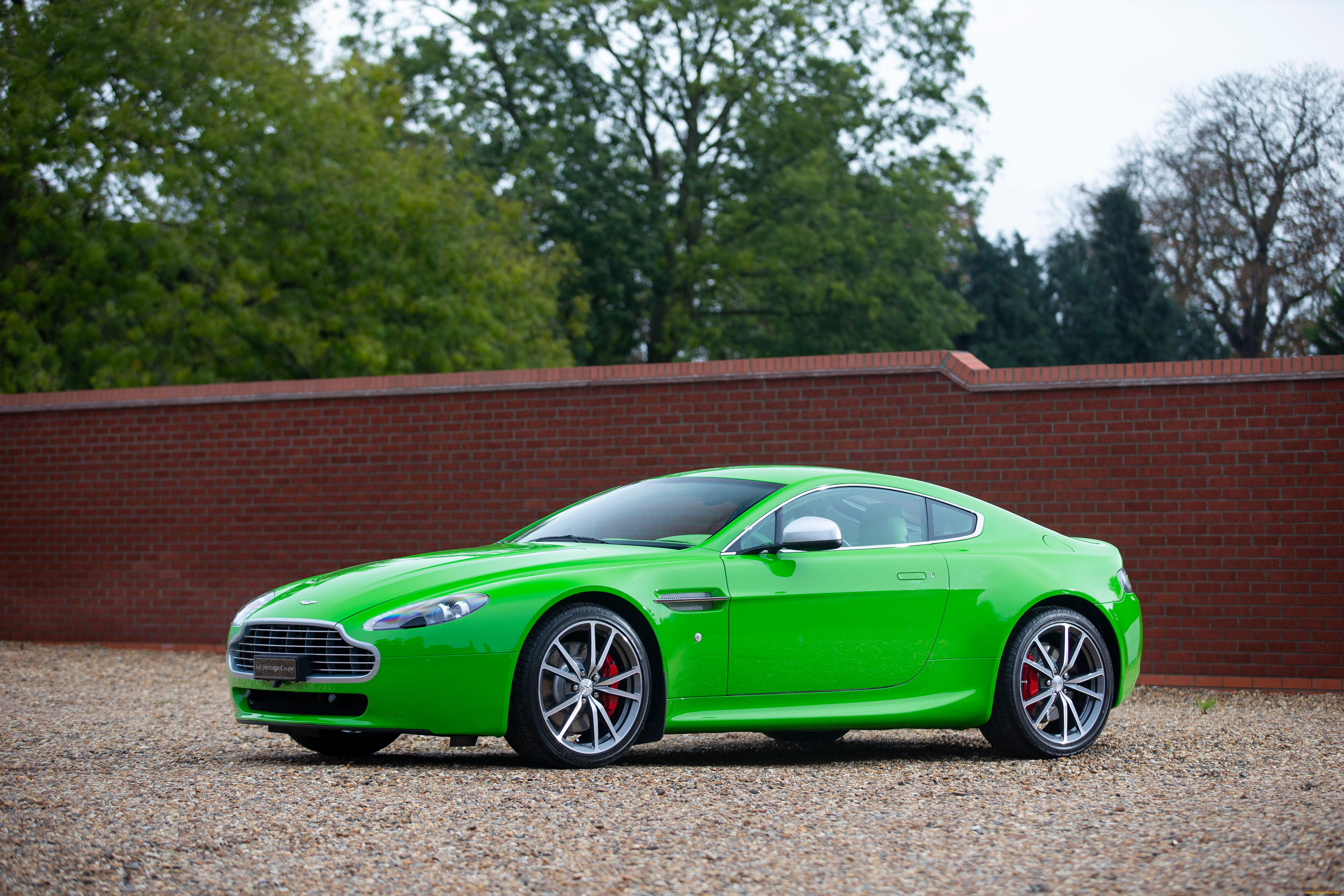 , aston martin, aston-martin